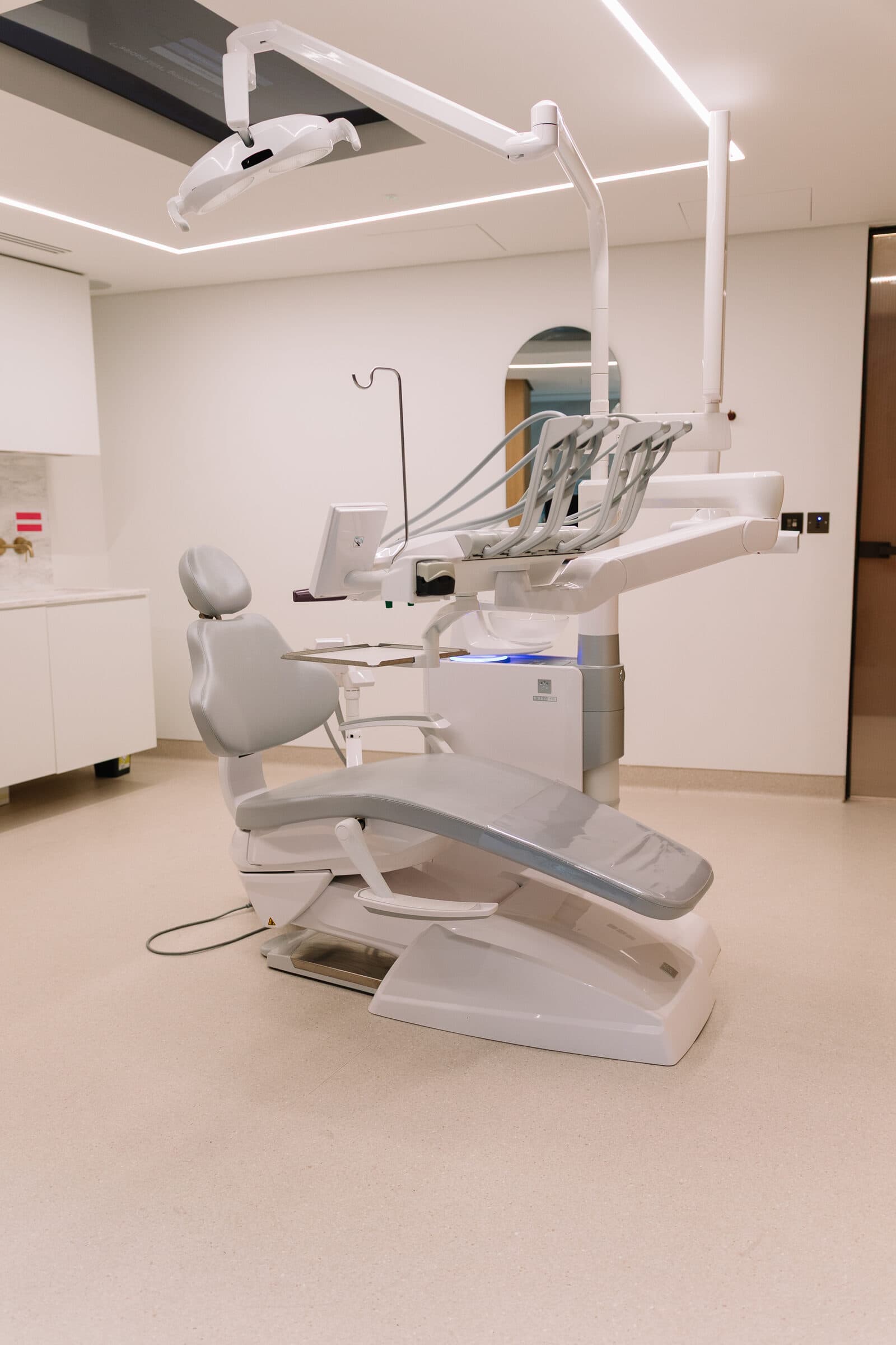 Vere Dental dentist at work
